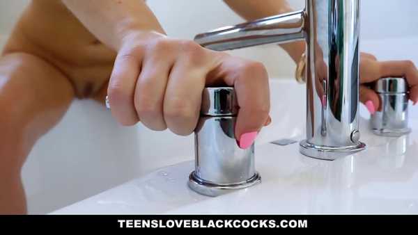 Black Cock And A Bubble Tub | Watch Porn Movie